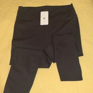 NWT Fabletics Anywhere High-Waisted Legging; 3X short